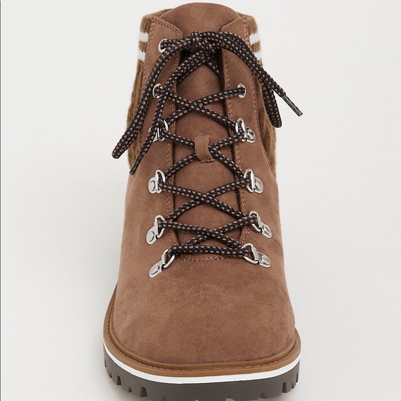💕SOLD💕 TAUPE KNIT HIKER BOOT (WIDE WIDTH) - Picture 3 of 6